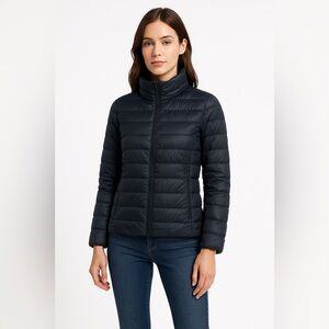 Uniqlo Dark Navy Down Jacket – Puffer Jacket medium